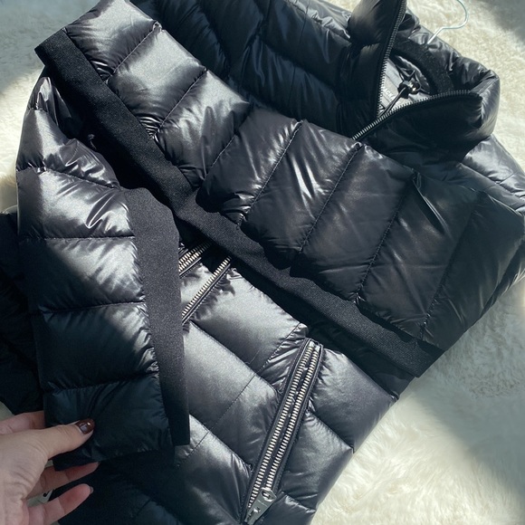 Mackage Black Jacket - Picture 6 of 6